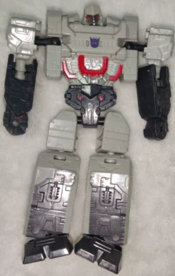 Transformers Authentics Alpha Megatron 7" Action Figure Hasbro Toy No Weapon - Image 1 of 3