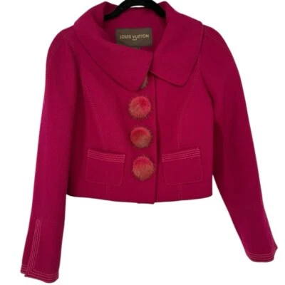 Nuevo con etiquetas Blazer Louis Vuitton Lana Recortada Visón Mustela Botones Rosa Talla EU38 (US 6) Foto 1 de 4