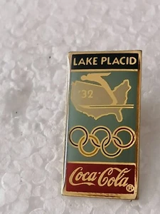 Pin's Pins Pin JO Jeux OLYMPIQUE Coca Cola USA 1980 "Lake Placid" - Picture 1 of 2