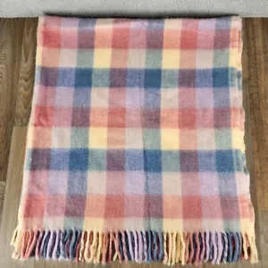 Coperta neonato vintage pastello a quadri con frange 49x55" lana acrilica morbida coperta culla - Foto 1 di 7