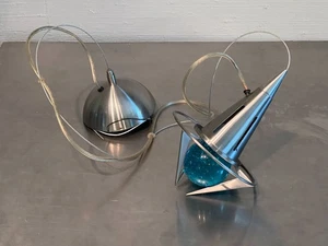 Moderne Mini-Pendelleuchte zum Aufhängen mit Kabel blaue Glaskugel Nickel gebürstet - Bild 1 von 6