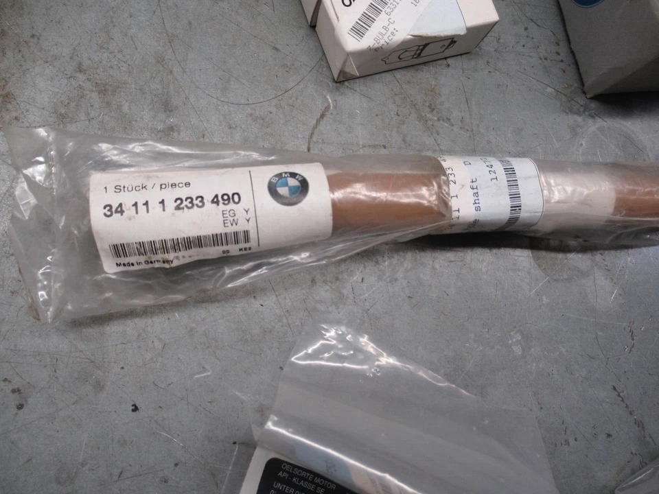 Eje de freno de disco de rueda delantera BMW NUEVO OEM 17 mm r75/6 r90/6 r90s r100 Foto 1 de 1