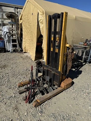 Big Joe 9990T Manual Push 12V Power Pallet Lift Truck Stacker Forklift - Image 1 of 4