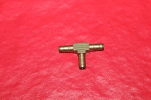 2 Brass Tee Hose Fittings, Parker 224-4 - Picture 1 of 3