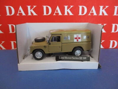 Die cast 1/43 Modellino Auto Land Rover Series III 109 Ambulanza Militare Sabbia - Immagine 1 di 4