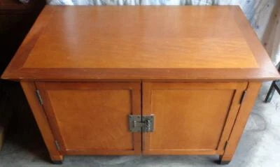 Hermoso gabinete de entretenimiento de chapa de madera - GDC - HERMOSO ACABADO - ÚTIL Foto 1 de 4