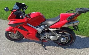 Honda VFR 800 /RC46E - Bild 1 von 7