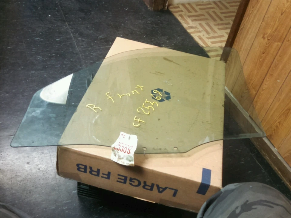 2001 2002 2003 2004 2005 2006 福特 ESCAPE 门玻璃窗前右手 — 第 1/1 张图片