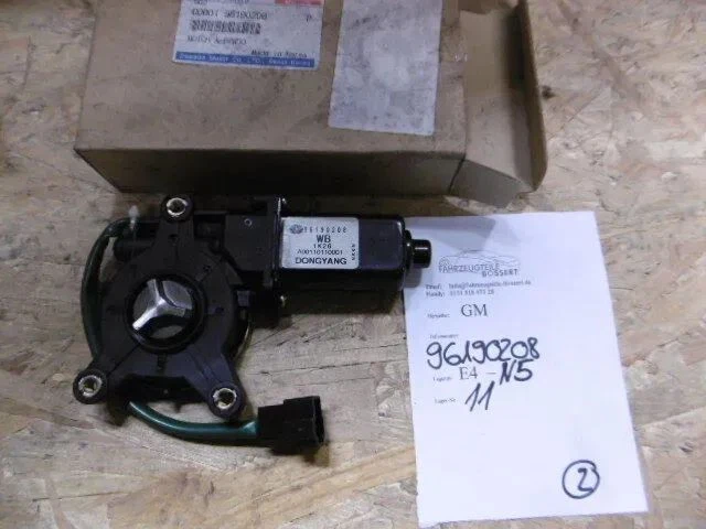 Motor elevalunas delantero derecho Daewoo Chevrolet Lanos '97-'04 Foto 1 de 1
