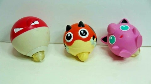 1999 Nintendo Pokemon Spinning Rev-Top Figures Burger King SELLING 3 AT A TIME Cover