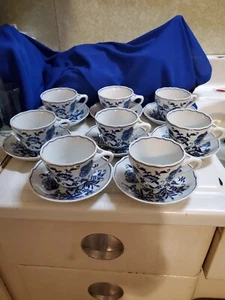 SALE! WAS 140. VTG 27PC 50S JAPAN LIPPOR INTL BLUE DANUBE CUP/SAUCER - Picture 1 of 14