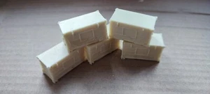 1/43 SET 5 CASSETTE ATTREZZI, DIORAMA RESINA  - Foto 1 di 1