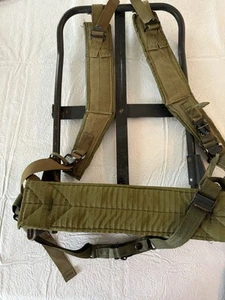 Early Lc1 Pack Frame Original Issue US Mfg With Waist Strap Early Shoulder Str - Picture 1 of 9