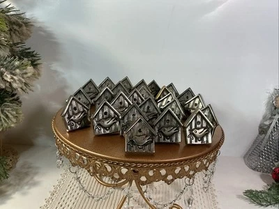 Tiradores de cajón para casa de pájaros ~ metal envejecido plateado ~ enorme lote de 25 ~ con tornillos adicionales Foto 1 de 4