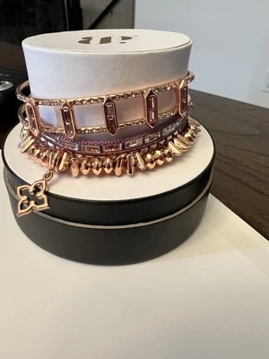 Bomb Party Fall Luxe Stacks 2024 Foto 1 de 3