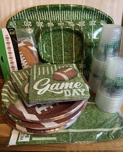 Football NFL Super Bowl 105pcs Party Plates Cups Napkin Tray Tablecover 24 GUEST - Picture 1 of 11