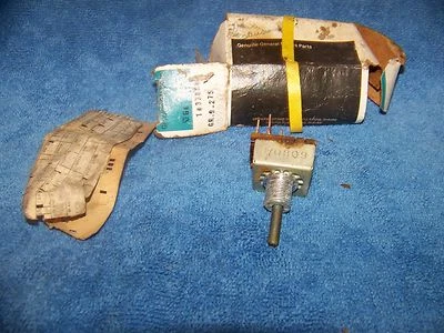1974 - 1979 Chevrolet Van G10 G20 G30 Heater AC Blower Motor Switch  370809 - Image 1 of 3
