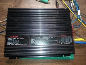 Amplificador de potencia de audio estéreo para automóvil Unic RV-2005 de colección Old School años 80 - Imagen 1 de 9