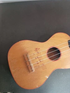 Vintage 1960's Harmony Classmate Soprano Ukelele Estate Sale Find w/Method Book - Picture 1 of 14
