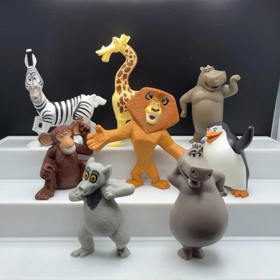 McDonald's Happy Meal Toy 2008 MADAGASCAR ESCAPE 2 AFRICA Figures Full SET Of 8 - Image 1 of 4