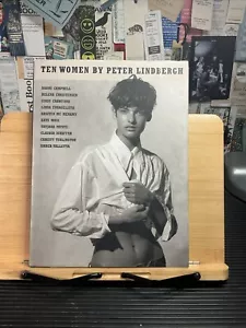10 Women by Peter Lindbergh Karl Lagerfeld Models Crawford Moss Schiffer 1996 HC - Foto 1 di 6