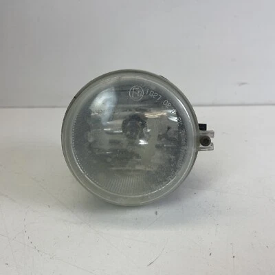 Faro antiniebla Dodge Nitro 2007-2011 usado OEM 61A-1808-0164 Foto 1 de 4