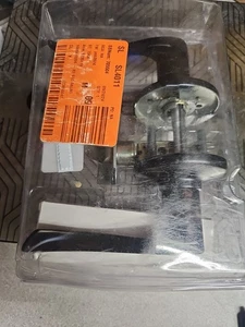 Kwikset Balboa  Keyed Keyed Entry Lever Bronze  Door Handle Smart Key 94050-674 - Picture 1 of 2