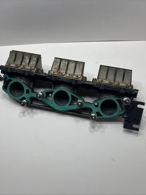 Yamaha Wave Venture Raider Exciter 1100 63M Intake Manifold & Reed Valves - Image 1 of 4