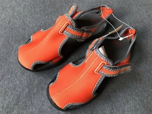 GAP babyGap NWT Outdoor Sandals Water Shoes sz TDDLR 11 with Free Flip Flops - Picture 1 of 6