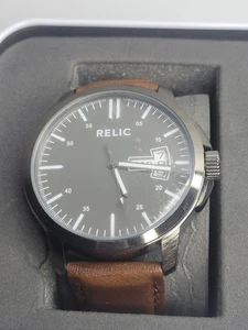 Relic Herren Armbanduhr Month Day ZR12573 Neu im Karton - Bild 1 von 3