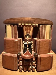 Po Shun Leong Hand Carved Crafted Art Wood Box Sculpture W/ Hidden Compartments - Picture 1 of 24