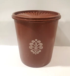 Vtg Brown Med Tupperware Servalier Stacking Canister 807-13 Matching Lid 808-42 - Picture 1 of 12
