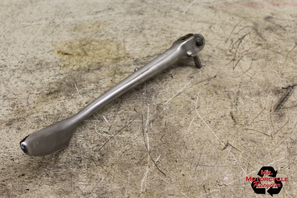 SUZUKI BOULEVARD INTRUDER 800 VOLUSIA OEM SOPORTE LATERAL 42310-41F01 Foto 1 de 1