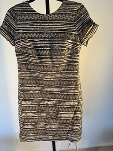 Saks Fifth Avenue Black Label Women's Dress Size 4 lace detail - Picture 1 of 5