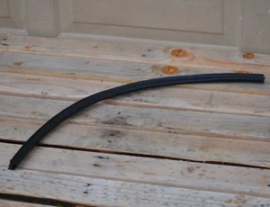 2002 - 2005 BMW E65 E66 745i 745Li HOOD WEATHER STRIP FRONT OEM - Picture 1 of 6