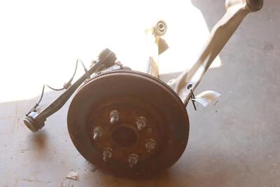 2007-2013 CHEVY AVALANCHE FRONT LEFT SPINDLE KNUCKLE WHEEL HUB CONTROL ARM OEM - Image 1 of 4