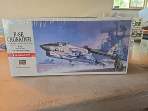 Hasegawa Aircraft Model 1/72 F-8E Crusader U.S. Navy Fighter CT10:900 Sealed - Picture 1 of 1