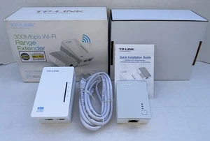 TP-LINK AV500 Powerline Edition AC750 Wi-Fi Range Extender TL-WPA4220 KIT NEW - Picture 1 of 14