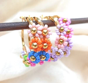 Damen Ohrringe Ohrstecker Creolen farbig Blumen Edel Stahl, Glasperlen, Sommer - Bild 1 von 7