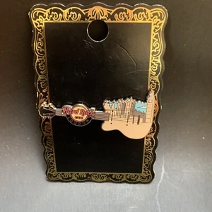 Hard Rock Cafe "Palace" of Westminster Core Gitarren-Pin - Bild 1 von 3