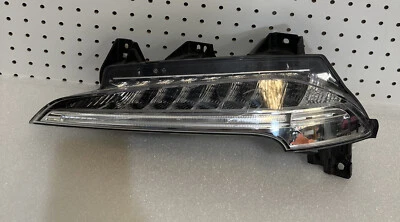 Faro antiniebla LED 991 2012 2013 2014 2015 conductor izquierdo 99163115105 Foto 1 de 4