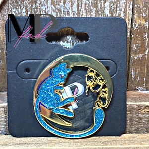 Spilla Smaltata Pokemon Spilla Smaltata Rigida Pokemon da Collezione Mew "Ohh Blue Meeewww" - Foto 1 di 5