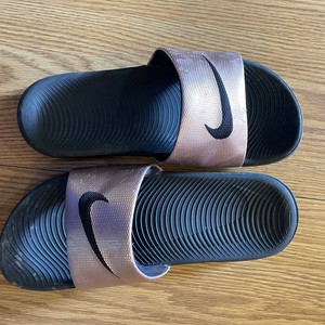 sandal slip on nike original