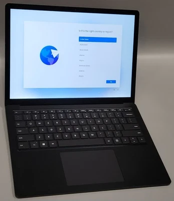 Microsoft Surface Laptop 4 Intel i7-1185G7 @ 2,90 GHz 16 GB LPDDR4 256 GB Win11 Foto 1 de 4