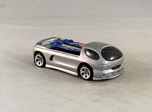 Hot Wheels Deora II 2000 Primeras Ediciones Plateado con Logo Lateral 5DOTs - Imagen 1 de 5