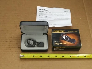 IV40 Veritas Miniature Edge Plane With Case And Box Excellent - Picture 1 of 8