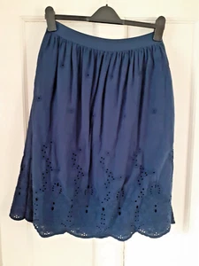Crew Clothing Company Navy Broderie Anglaise Skirt. Size 8 - Picture 1 of 2