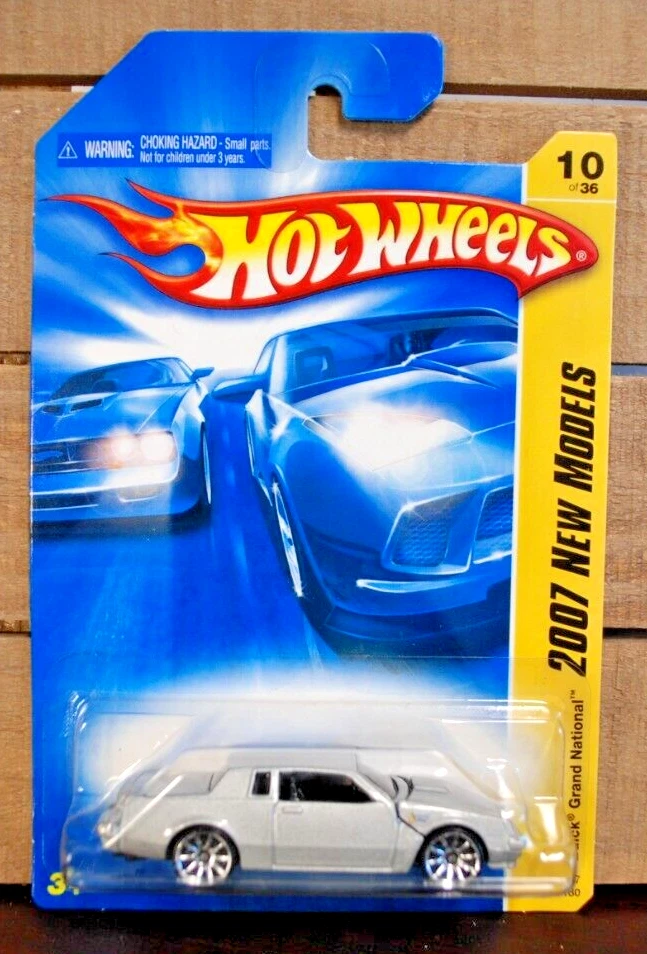Hot Wheels 1/64 diecast coche nariz inclinable plata 87 Buick Grand National ©2006 Foto 1 de 1