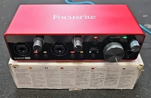 Interfaz de audio Focusrite Scarlett 2i2 tercera generación (envío gratuito) - Imagen 1 de 6
