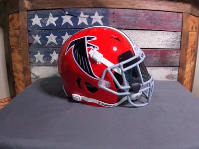 Casco de fútbol americano tamaño completo Throwback Schutt Vengeance Atlanta Falcons Foto 1 de 4